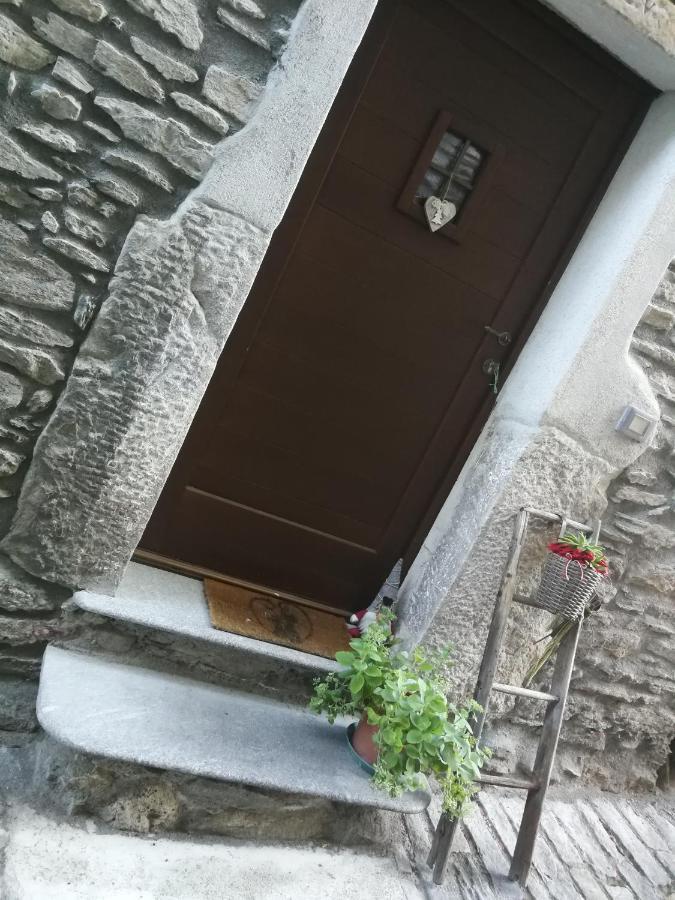 La Petite Maison Aosta Exteriör bild